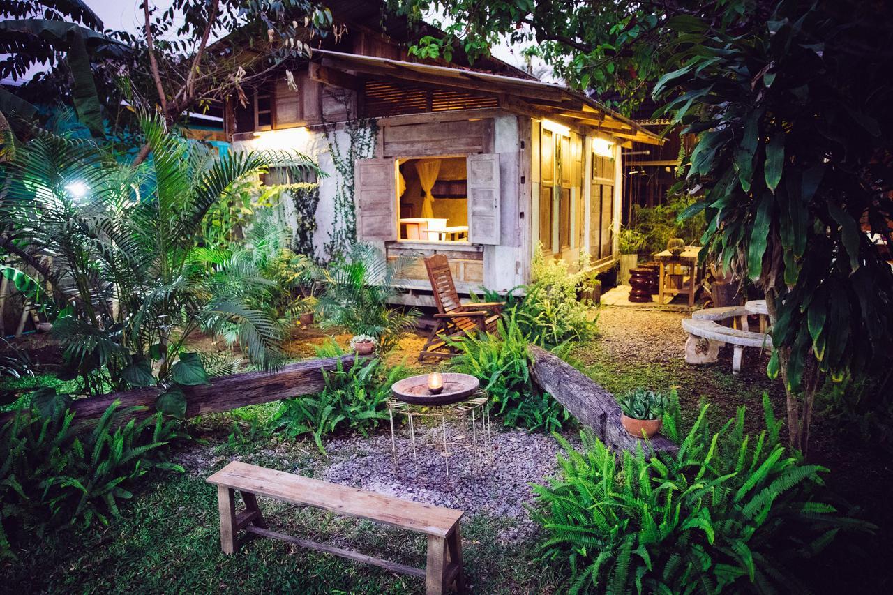 Cabinthai Mae Chaem Exteriör bild